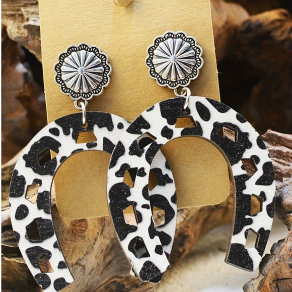 Black and White Cow Print Earrings - Picture 6 of 6